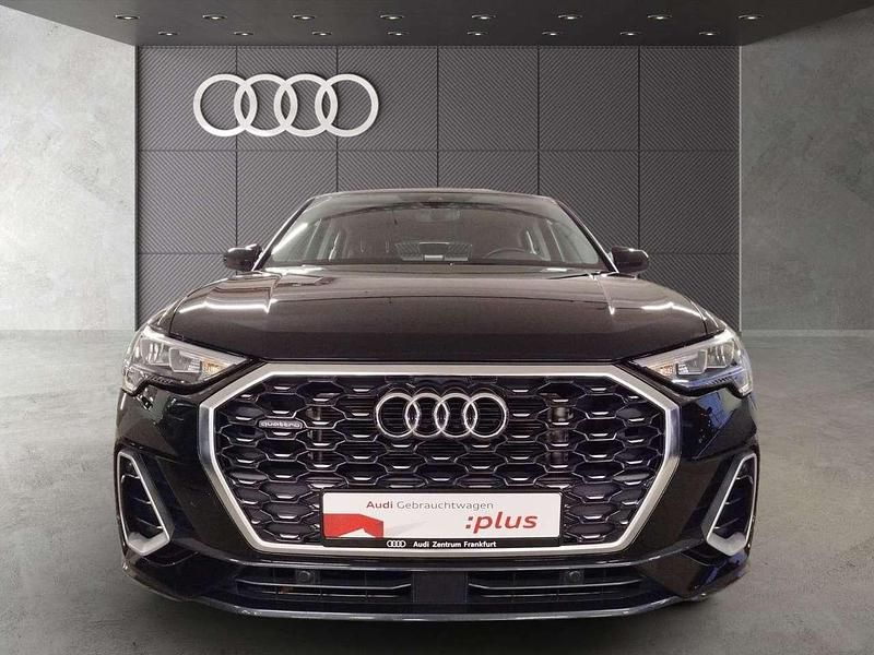 Gebraucht Audi Q3 S-Line 150 PS (110 kW) 2022 Mythosschwarz metallic/mythoss SUV