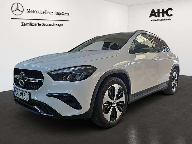 Weiß Gebraucht 2025 Mercedes GLA200 Progressive SUV | 42.890 € (Fairer Preis) - Bild 1/4