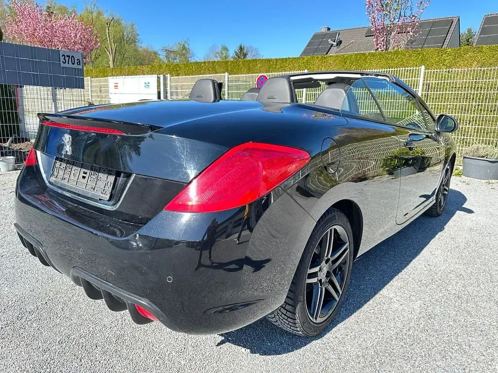 Gebraucht Peugeot 308 CC Active 156 PS (114 kW) 2011 Schwarz Cabrio