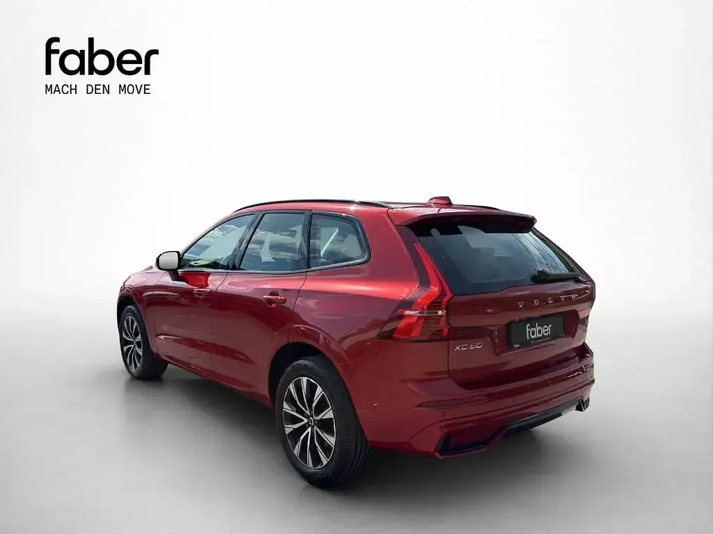 Gebraucht Volvo XC60 Plus 197 PS (144 kW) 2023 Rot SUV