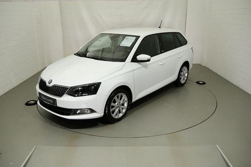 Gebraucht Skoda Fabia Joy 90 PS (66 kW) 2016 Weiß Kombi