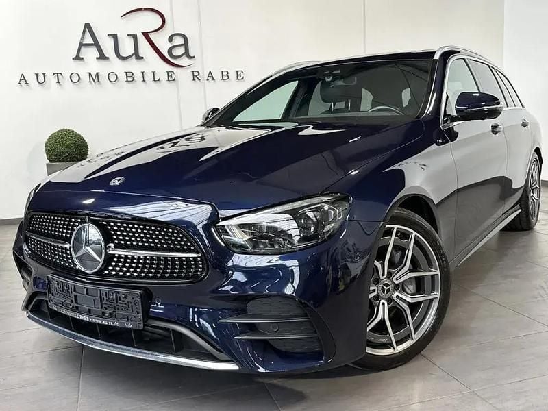 Cavansitblau Gebraucht 2021 Mercedes E200 AMG line Kombi | 37.989 € (Fairer Preis) - Bild 1/4