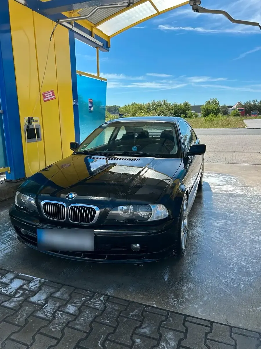 Gebraucht BMW 320 170 PS (125 kW) 2001 Schwarz Coupé