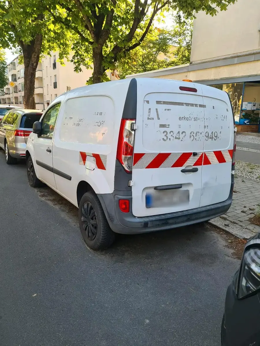 Gebraucht Renault Kangoo 75 PS (55 kW) 2013 Weiß Van / Kleinbus