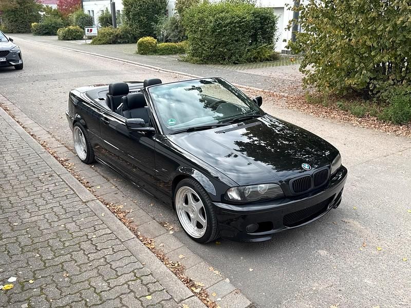 Schwarz Gebraucht 2001 BMW 320 Cabriolet Cabrio | 5.499 € (Fairer Preis) - Bild 1/4