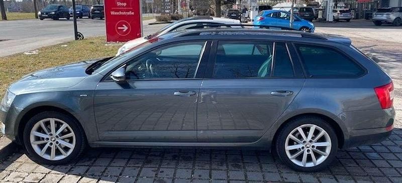 Gebraucht Skoda Octavia Joy 150 PS (110 kW) 2016 Kombi