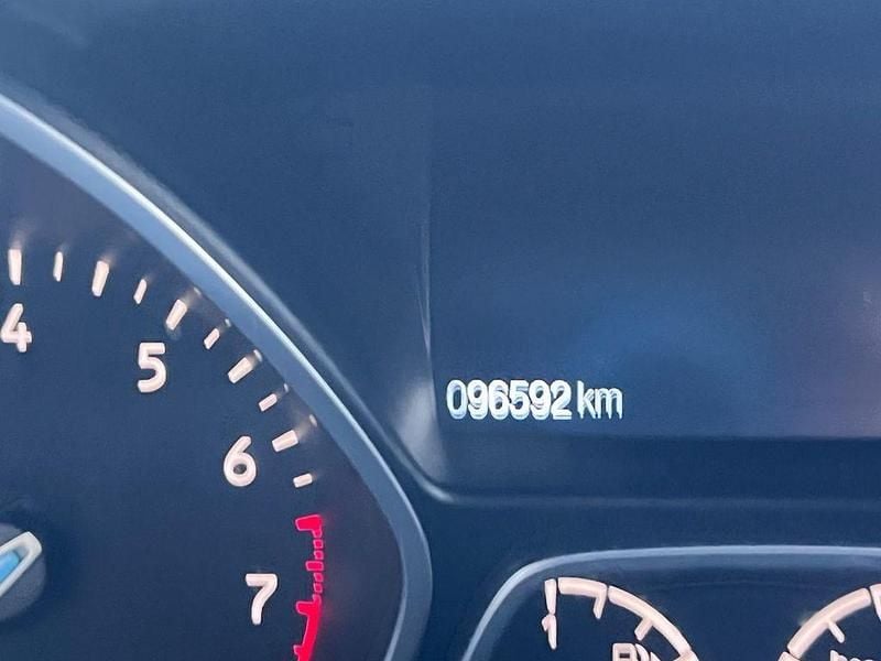 Gebraucht Ford Kuga Cool & Connect 120 PS (88 kW) 2018 Grau SUV