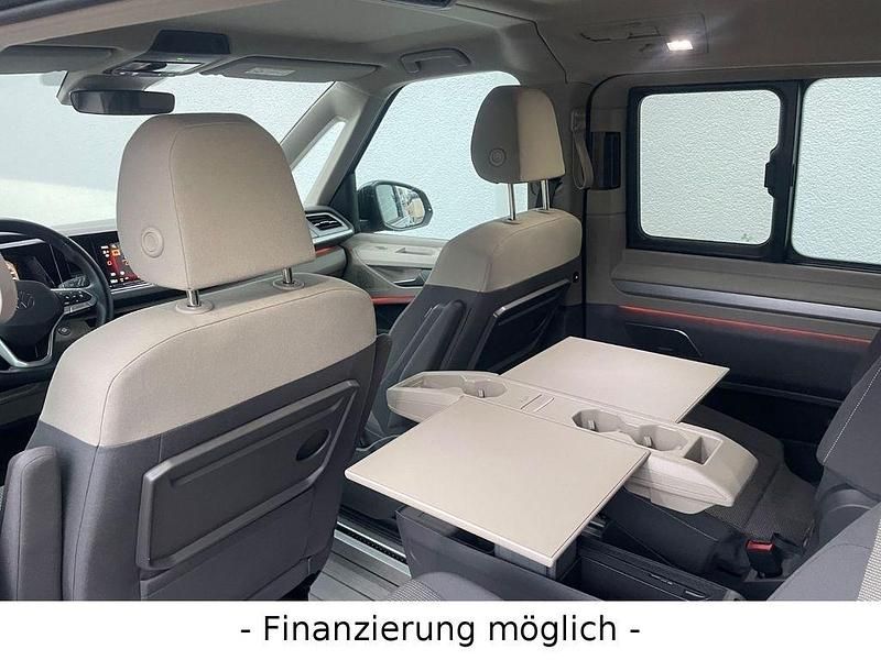 Gebraucht VW Multivan Edition 150 PS (110 kW) 2024 Deep black Van