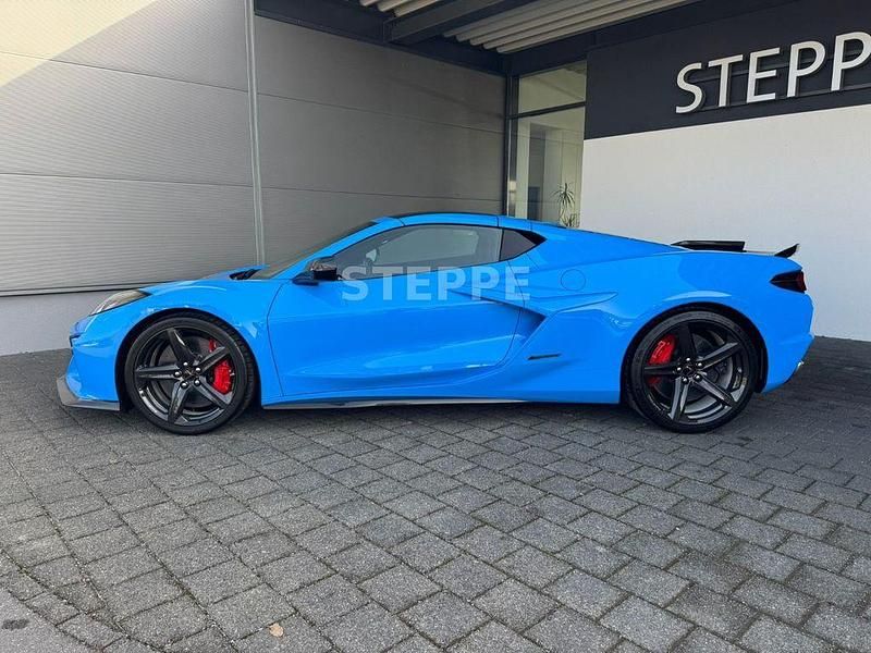 Neu Corvette C8 644 PS (473 kW) 2026 Rapid blue (gmo) Coupé