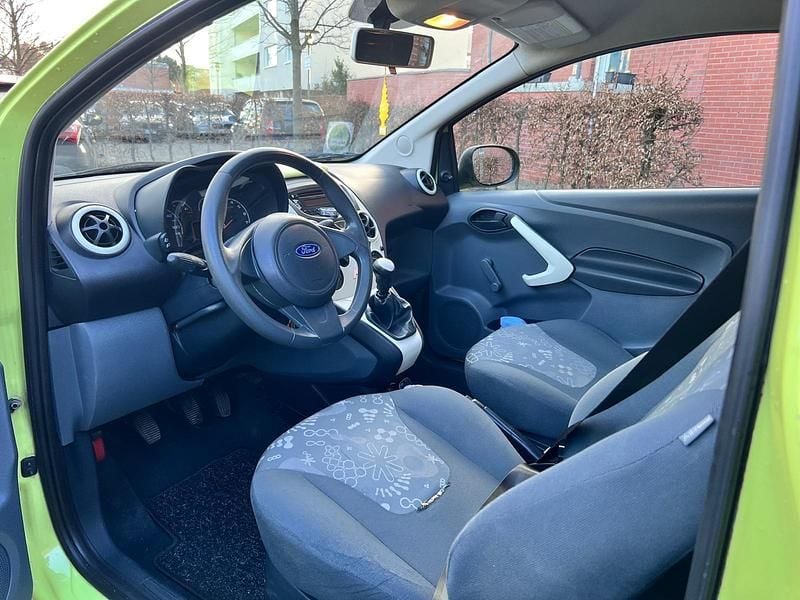Gebraucht Ford Ka 60 PS (44 kW) 2012 Grün Kleinwagen