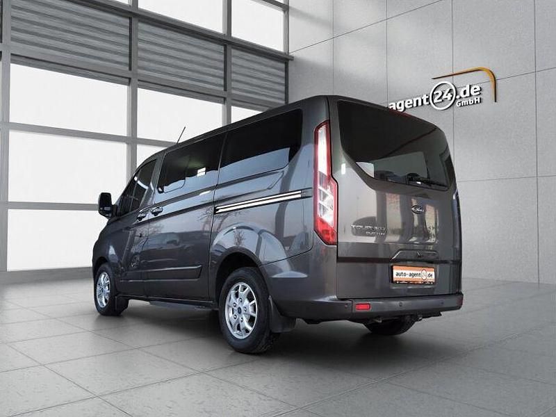 Gebraucht Ford Tourneo Titanium 155 PS (114 kW) 2015 Magnetic grau metallic Van / Kleinbus