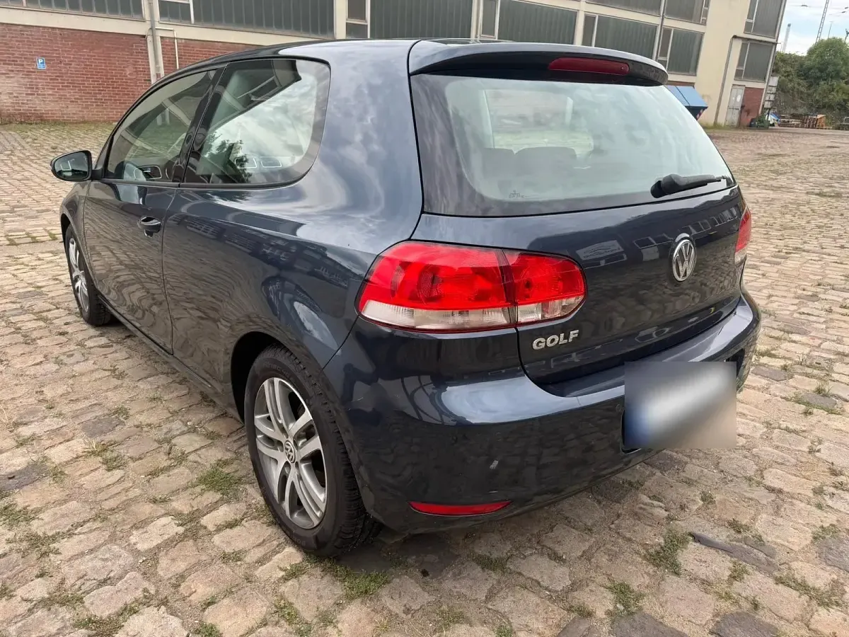 Gebraucht VW Golf VI 80 PS (58 kW) 2009 Blau Kleinwagen