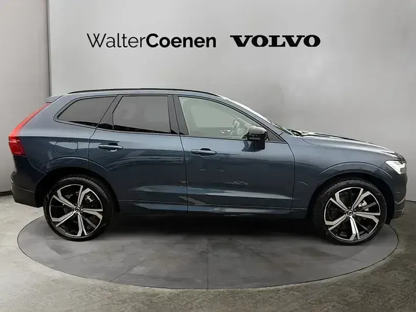 Gebraucht Volvo XC60 Ultra 349 PS (256 kW) 2025 Denim blue (metallic) SUV