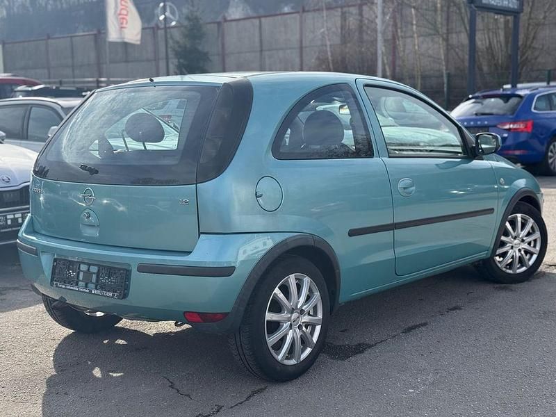 Gebraucht Opel Corsa Basis 80 PS (58 kW) 2004 Grün Kleinwagen