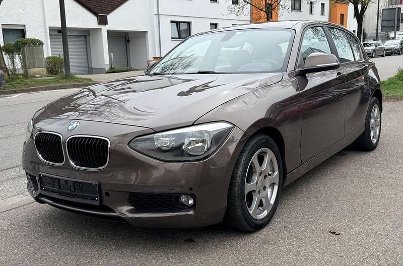 Gebraucht BMW 114 102 PS (75 kW) 2012 Braun Kleinwagen