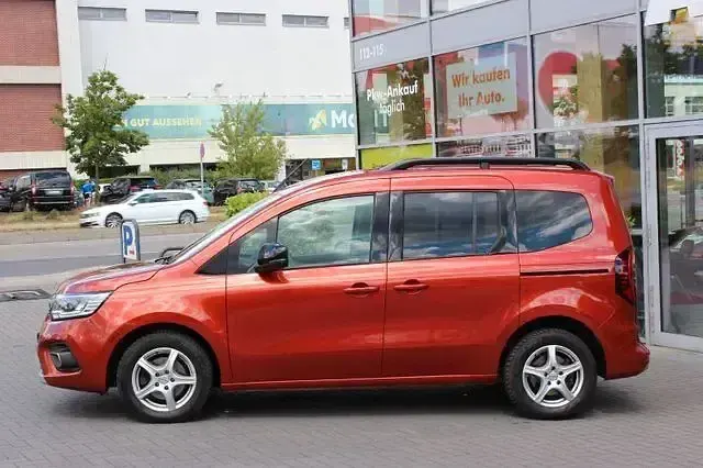 Gebraucht Renault Kangoo Techno 116 PS (85 kW) 2023 Braun Van / Kleinbus