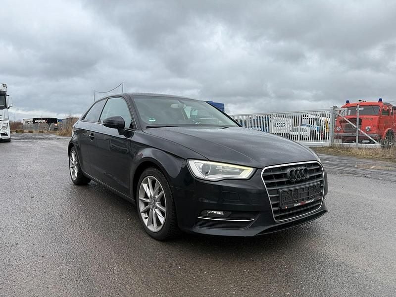 Gebraucht Audi A3 S-Line 122 PS (89 kW) 2013 Schwarz Kleinwagen