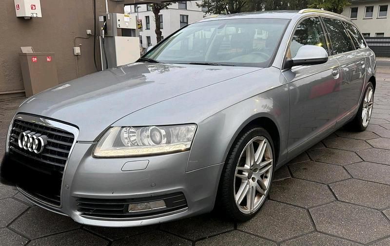 Grau Gebraucht 2011 Audi A6 Kombi | 4.999 € (Guter Preis) - Bild 1/4