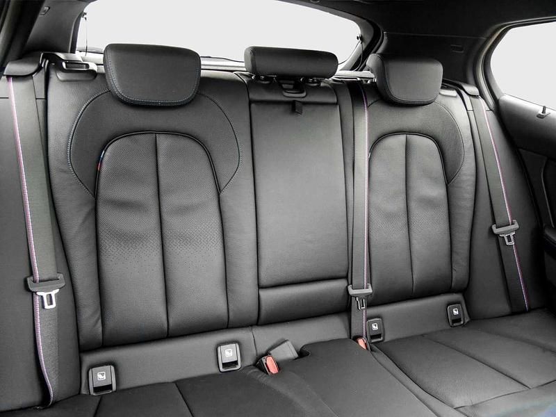 Gebraucht BMW M1 306 PS (225 kW) 2023 Storm bay metallic Coupé