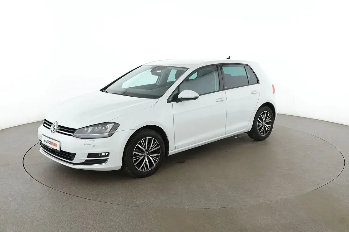 Gebraucht VW Golf VII Allstar 2016 Limousine