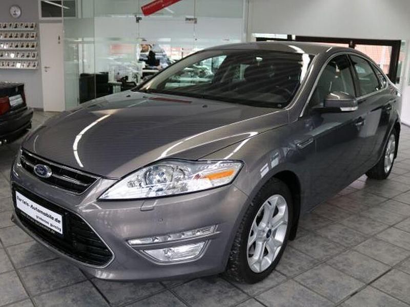 Gebraucht Ford Mondeo Titanium 203 PS (149 kW) 2011 Braun Limousine