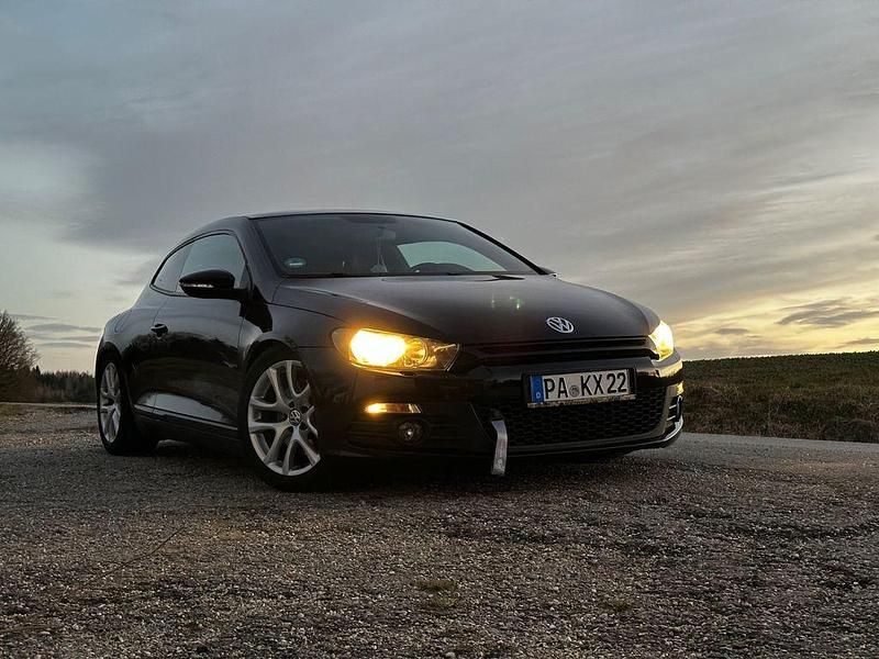 Usata VW Scirocco 200 CV (147 kW) 2009 Nero Coupé