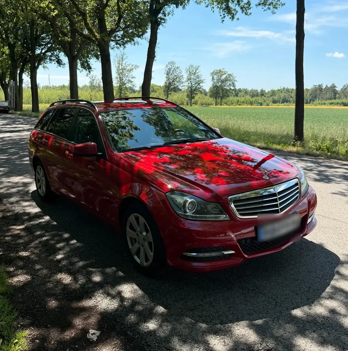 Gebraucht Mercedes C200 184 PS (135 kW) 2012 Rot Kombi