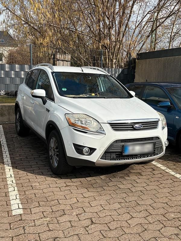 Gebraucht Ford Kuga 136 PS (100 kW) 2009 Weiß SUV