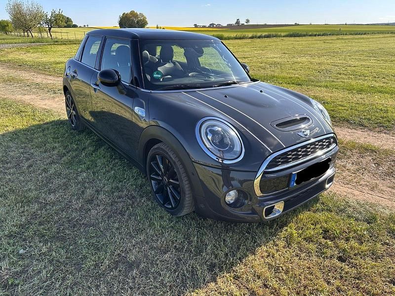 Usado Mini Cooper SD 170 HP (125 kW) 2014 Cinzento Citadino