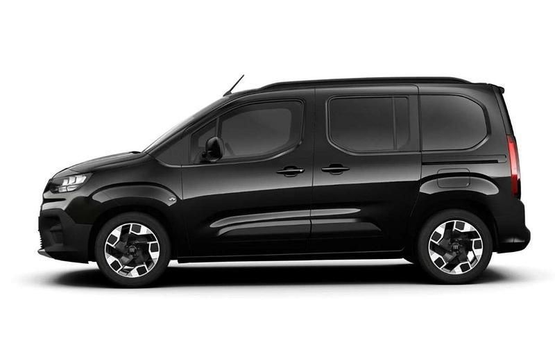 Maestro grau metallic Neu 2025 Fiat Doblò Van / Kleinbus | 29.239 € (Fairer Preis) - Bild 1/2
