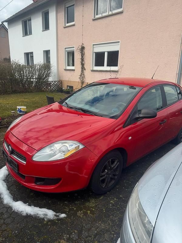 Gebraucht Fiat Bravo 90 PS (66 kW) 2008 Rot Kleinwagen
