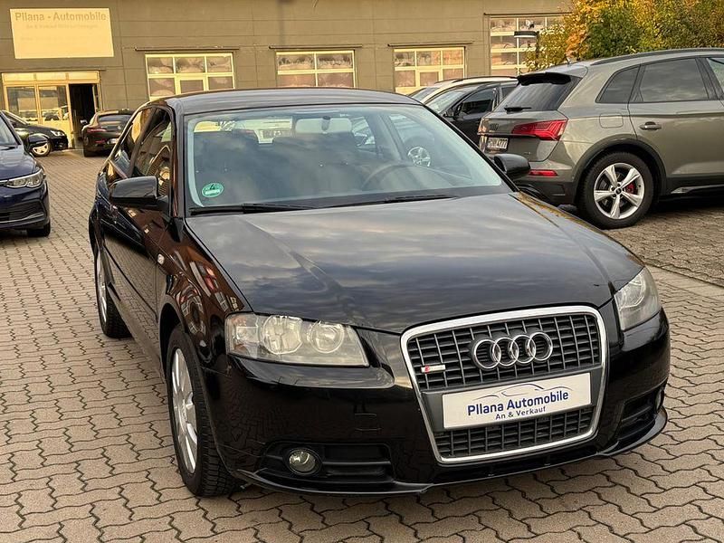 Schwarz Gebraucht 2006 Audi A3 Attraction Limousine | 3.000 € (Guter Preis) - Bild 1/4