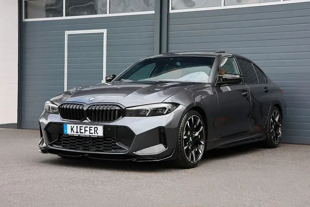 Gebraucht BMW 330 Performance 258 PS (189 kW) 2021 Grau Limousine