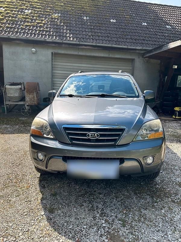 Gebraucht Kia Sorento 140 PS (102 kW) 2009 Silber SUV