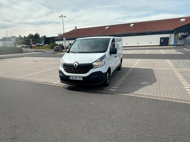 Weiß Gebraucht 2014 Renault Traffic Van | 5.000 € - Bild 1/4