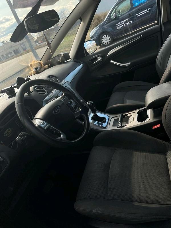 Gebraucht Ford S-MAX S 140 PS (102 kW) 2007 Silber Van / Kleinbus