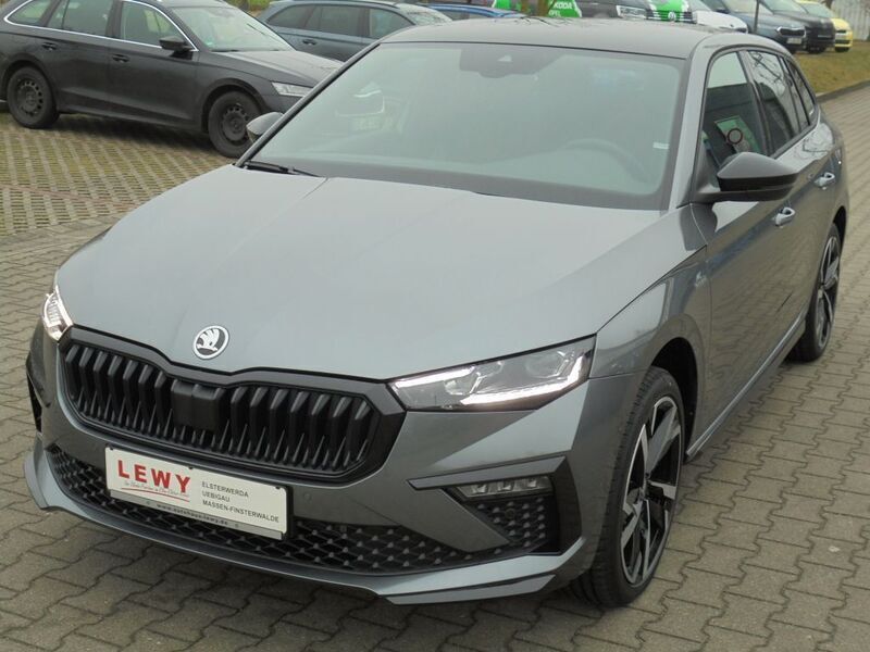 Gebraucht Skoda Scala Monte Carlo 150 PS (110 kW) 2025 Graphite grey metallic Kleinwagen