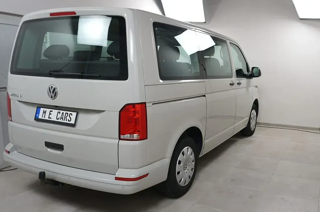 Second-hand VW Multivan 150 CP (110 kW) 2020 Gri Monovolum