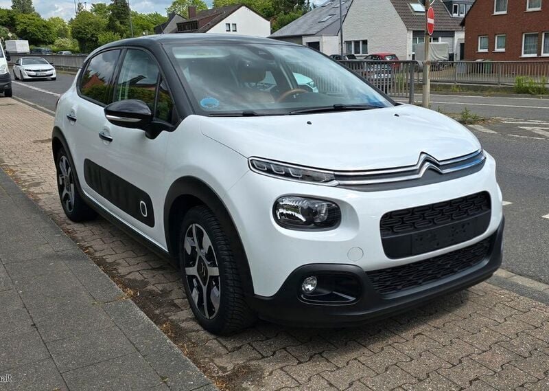 Gebraucht Citroën C3 Shine 99 PS (72 kW) 2017 Weiß Kleinwagen