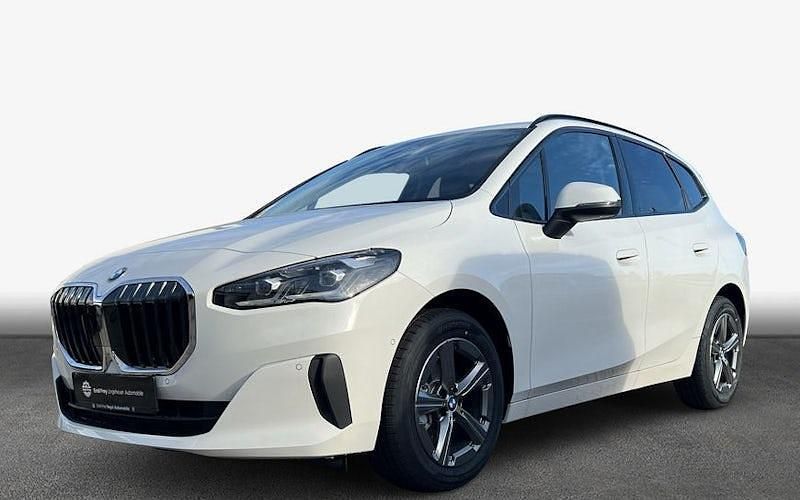 Neu BMW 218 136 PS (100 kW) 2025 Weiß Kombi