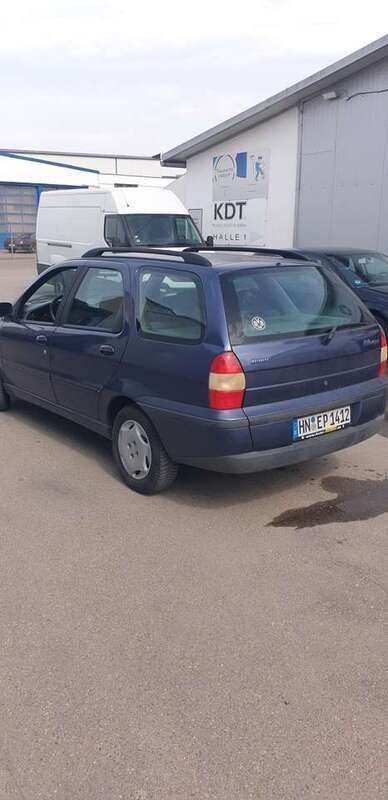 Blau Gebraucht 2000 Fiat Palio | 1.900 € - Bild 1/4
