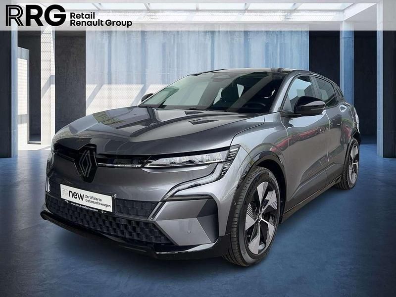 Schiefergrau Gebraucht 2023 Renault Mégane Equilibre Limousine | 26.990 € (Etwas zu teuer) - Bild 1/3