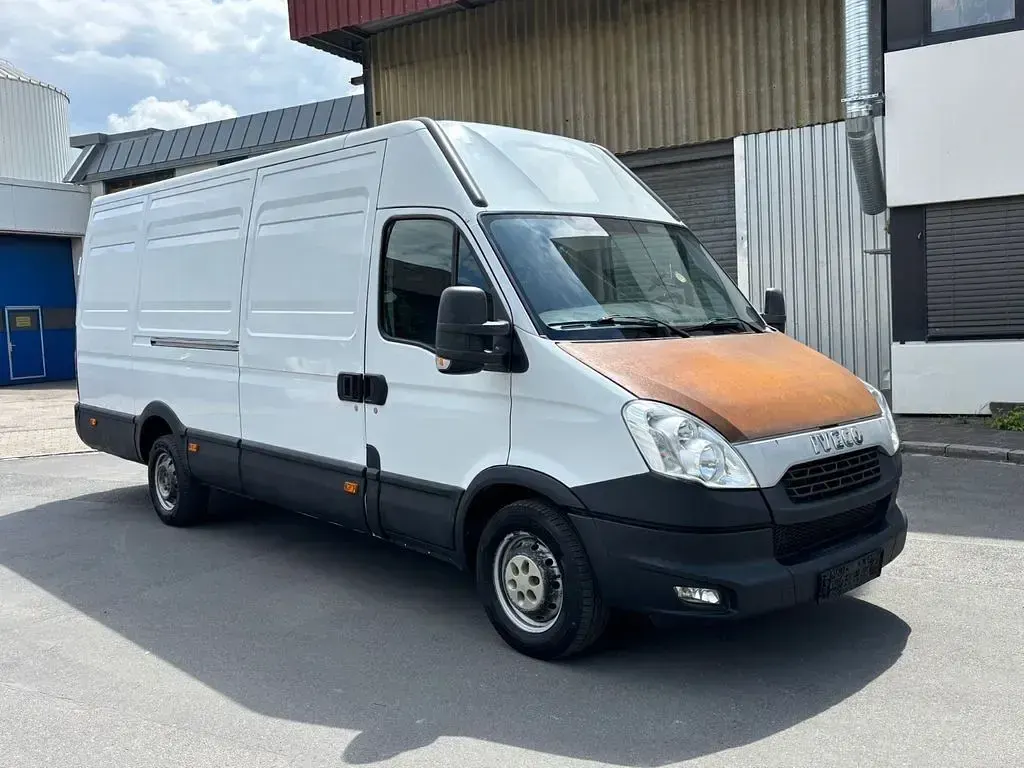 Occasion Iveco Daily 170 ch (125 kW) 2014 Blanc Monospace
