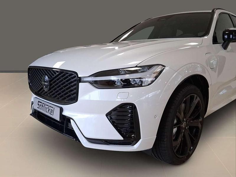 Neu Volvo XC60 Ultra 455 PS (334 kW) 2025 Crystal white SUV