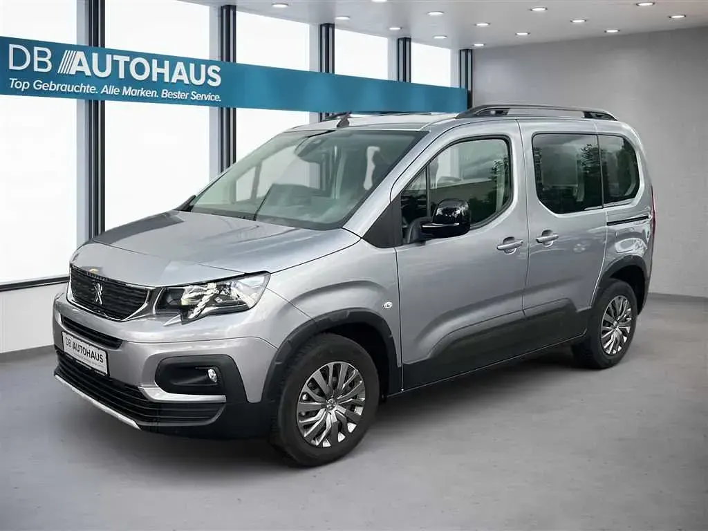 Gebraucht Peugeot Rifter Allure 110 PS (80 kW) 2022 Van / Kleinbus