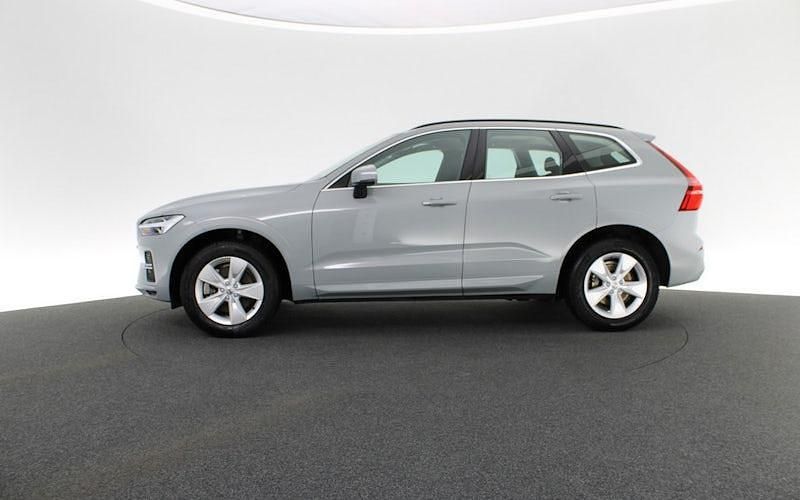 Gebraucht Volvo XC60 Core 197 PS (144 kW) 2023 Grau SUV