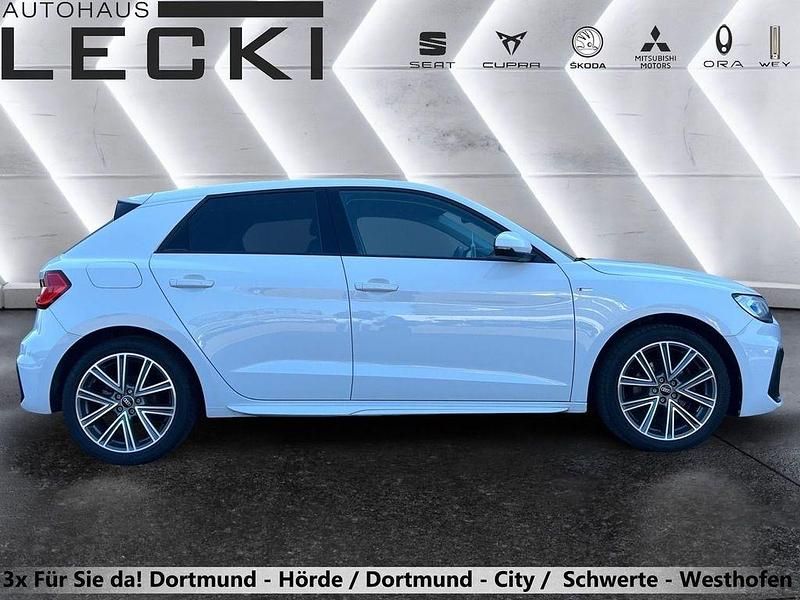 Gebraucht Audi A1 S-Line 110 PS (80 kW) 2023 Weiß SUV