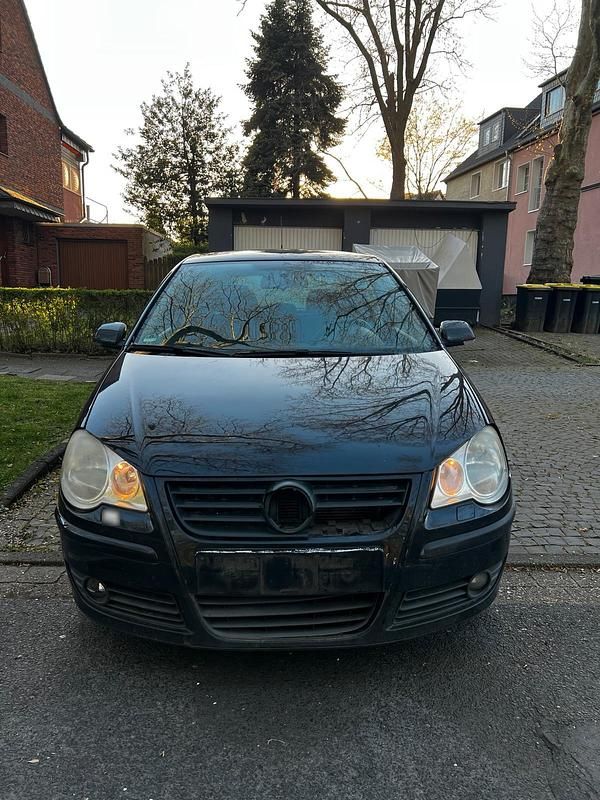 Gebraucht VW Polo United 60 PS (44 kW) 2009 Schwarz Kleinwagen
