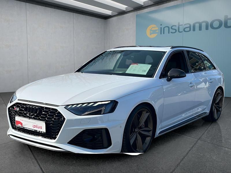 Weiß Gebraucht 2024 Audi RS4 Kombi | 80.649 € (Fairer Preis) - Bild 1/4