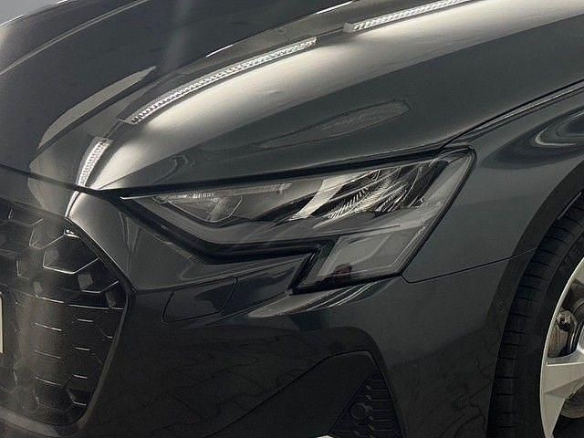 Gebraucht Audi A3 Ambiente 150 PS (110 kW) 2024 Manhattangrau metallic Limousine